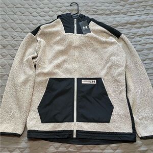 Under Armour - Mission Insulate Jacket - Men’s Size L